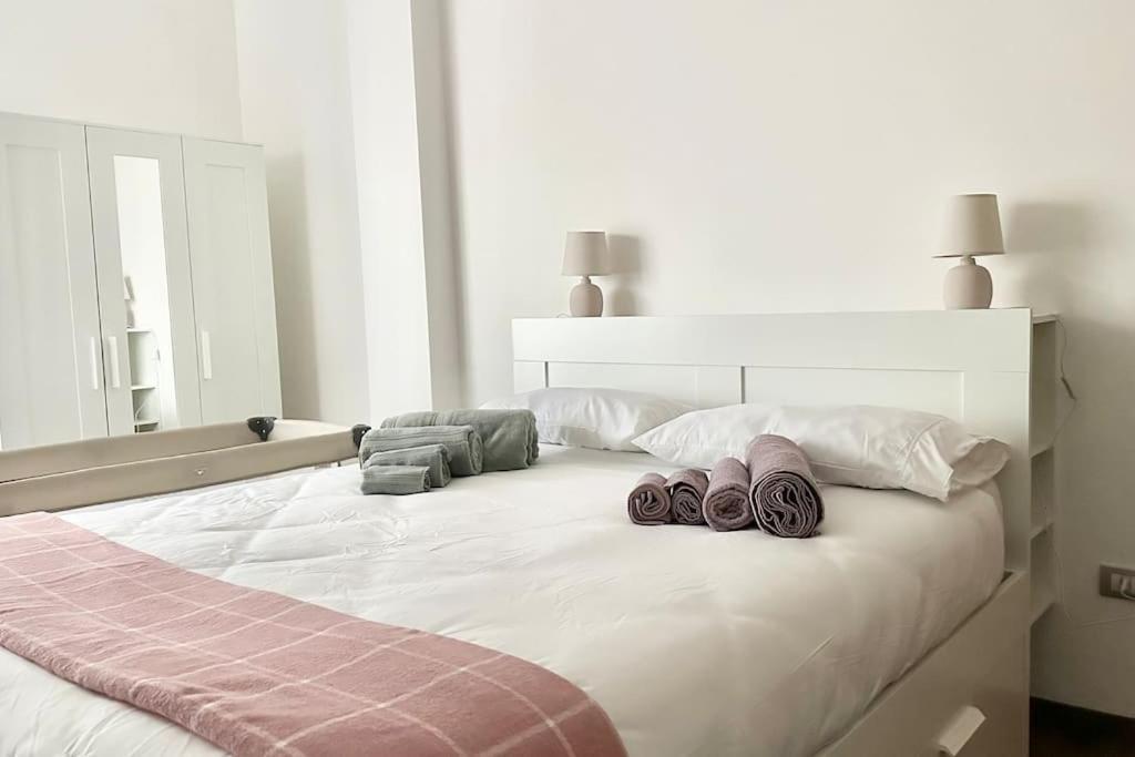 Luxury Apartment With View Como Luaran gambar