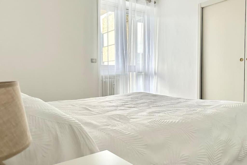 Luxury Apartment With View Como Luaran gambar