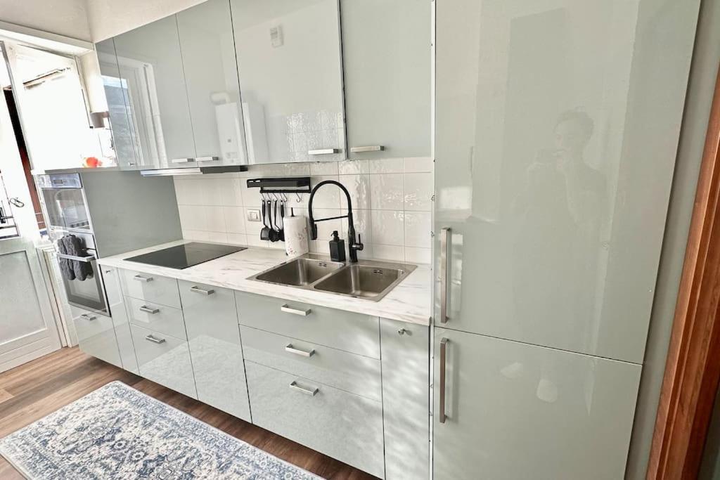 Luxury Apartment With View Como Luaran gambar